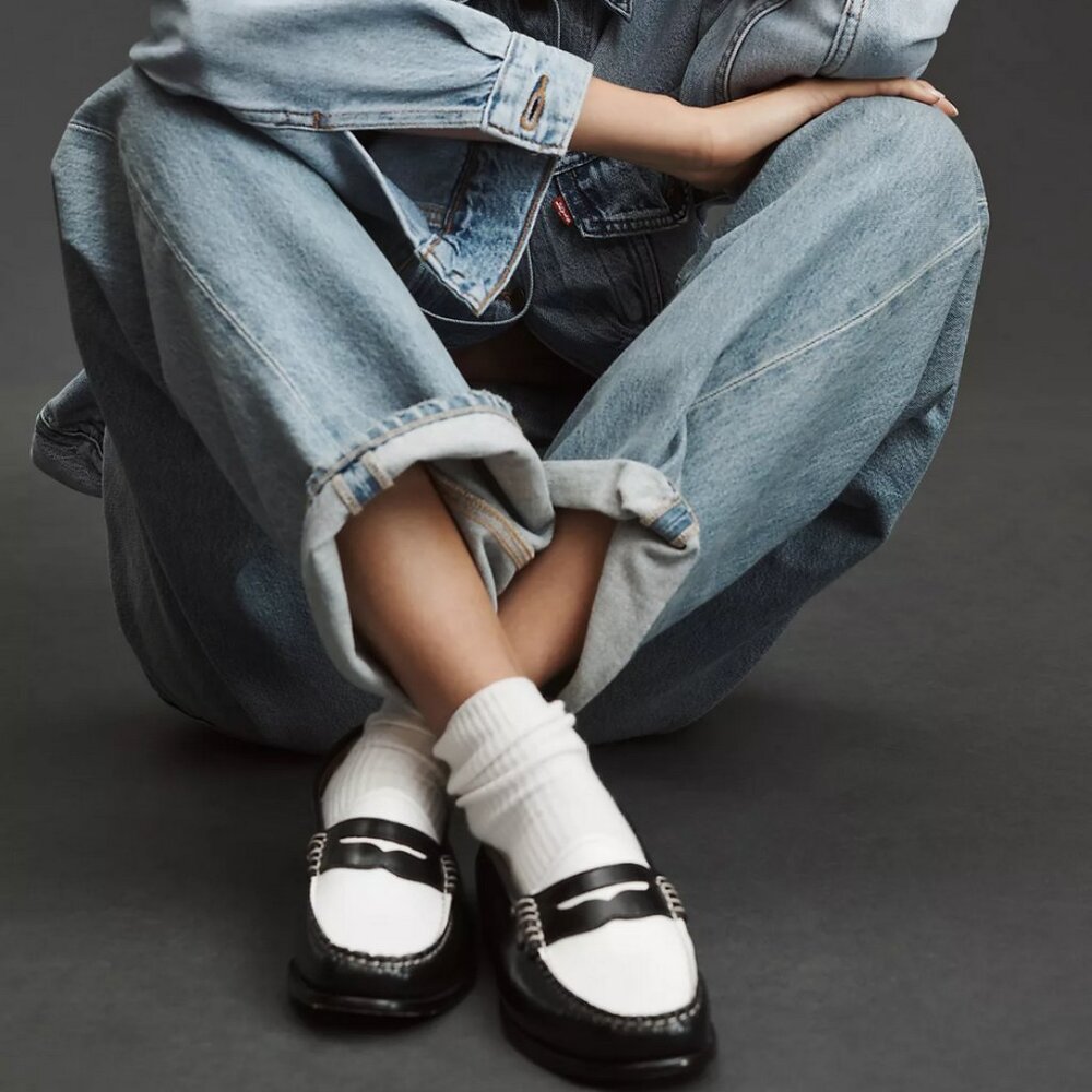 NWOB G.H. Bass Whitney Weejuns Penny Loafers